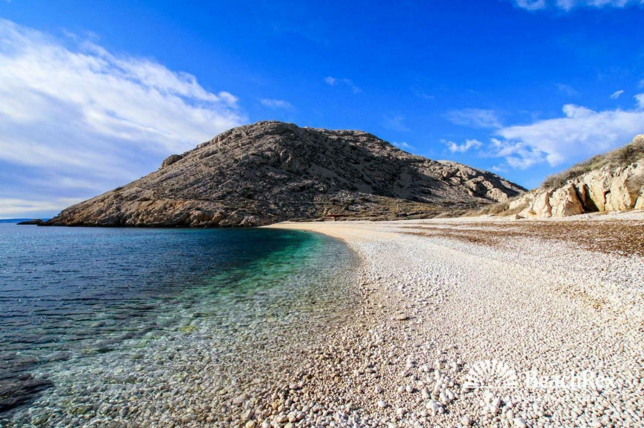 Kuca Za Odmor Kornic Villa Bagian luar foto